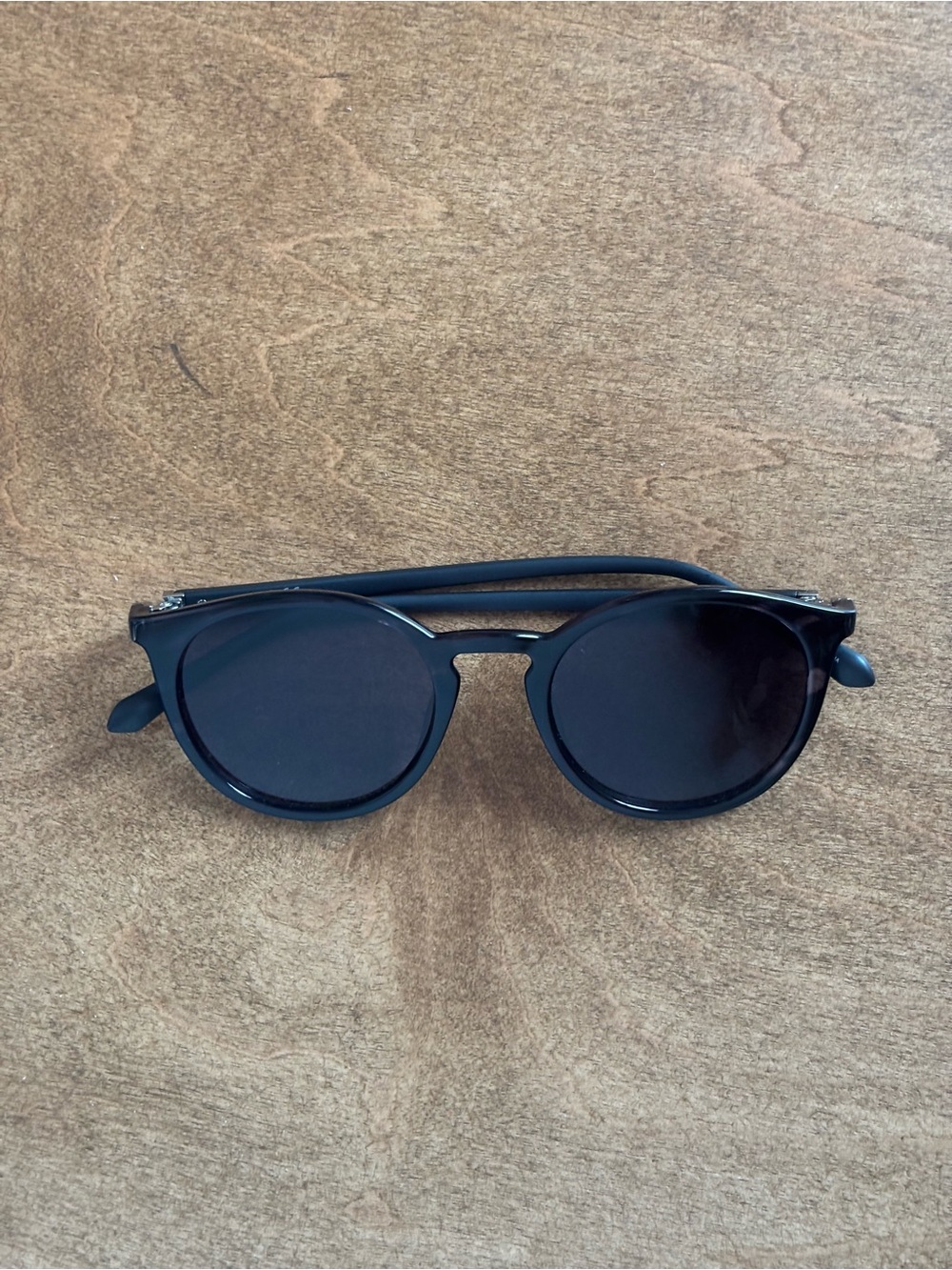Classic Black Round Fossil Sunglasses for Men - Stylish UV Protection